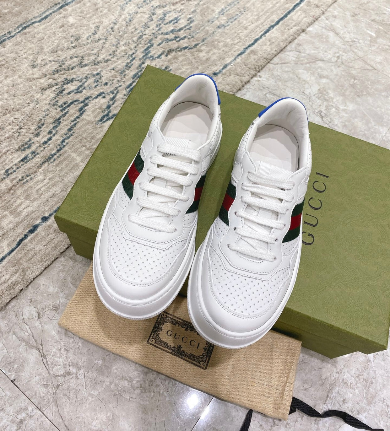 Logo Trainers