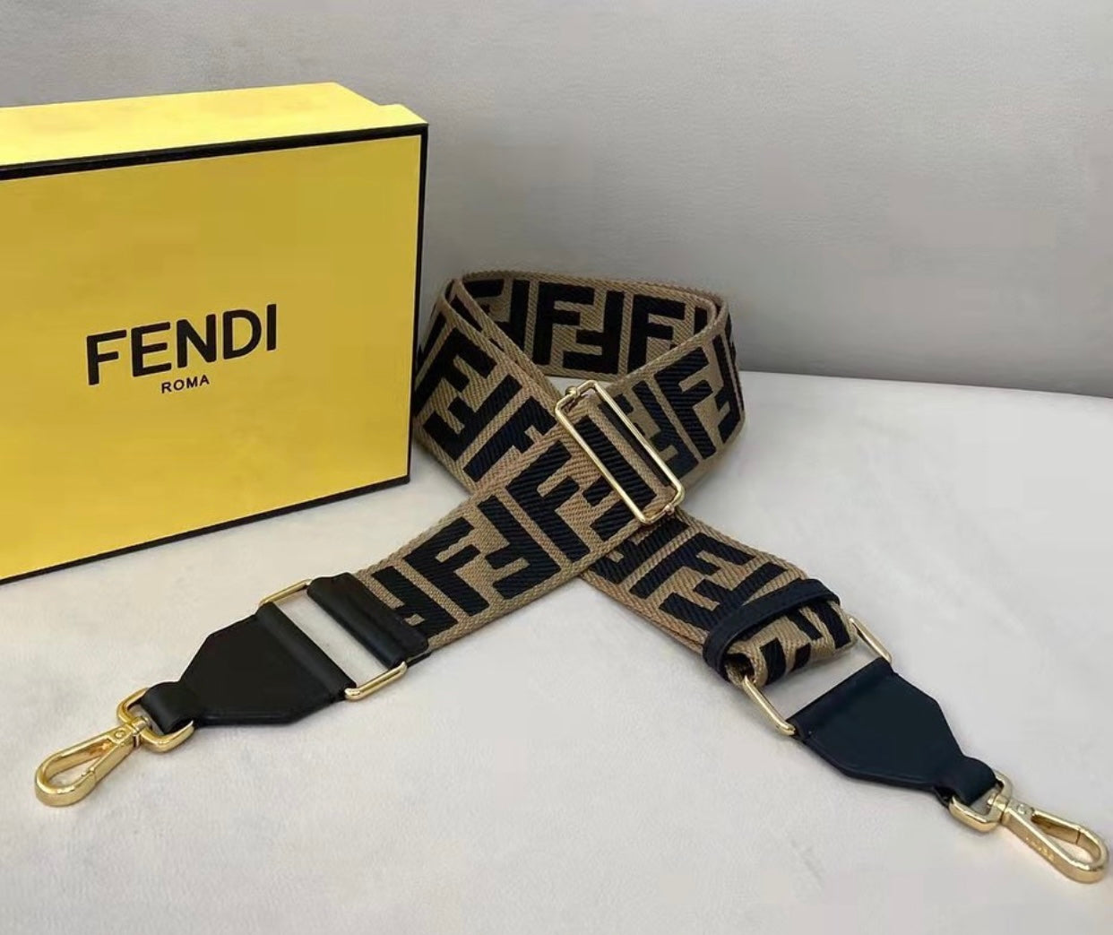 Logo Strap